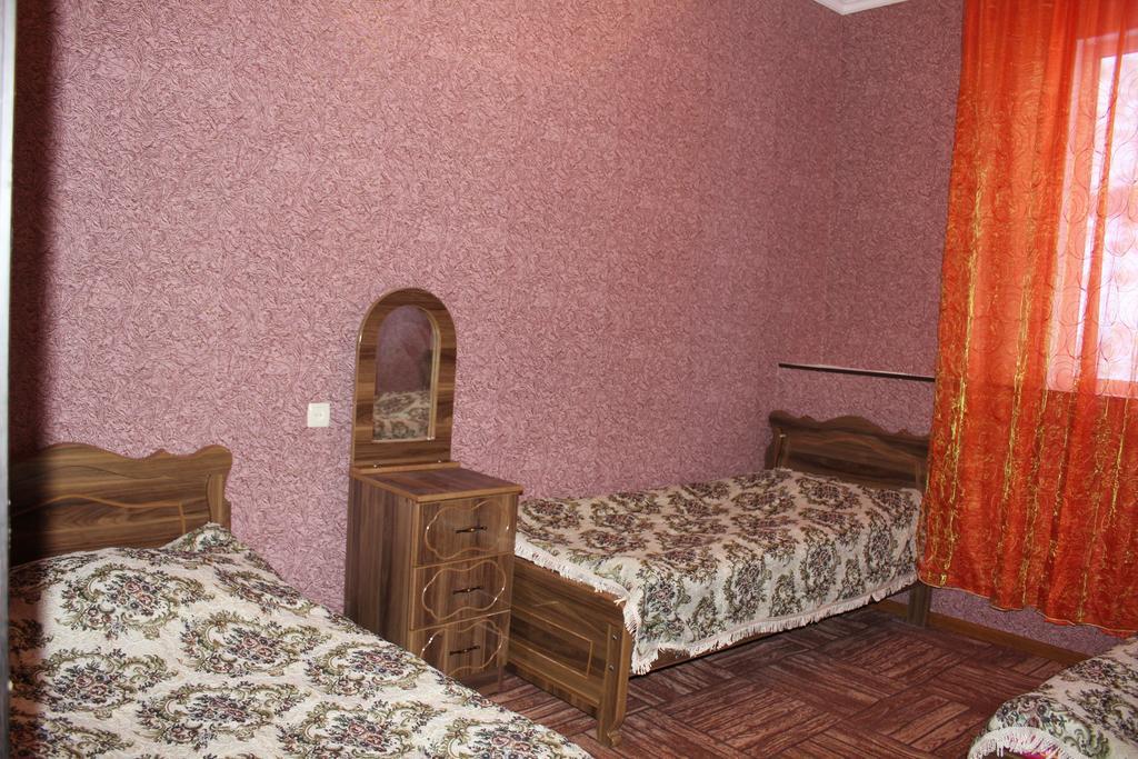Guest House Tavaduri Mestia Bagian luar foto