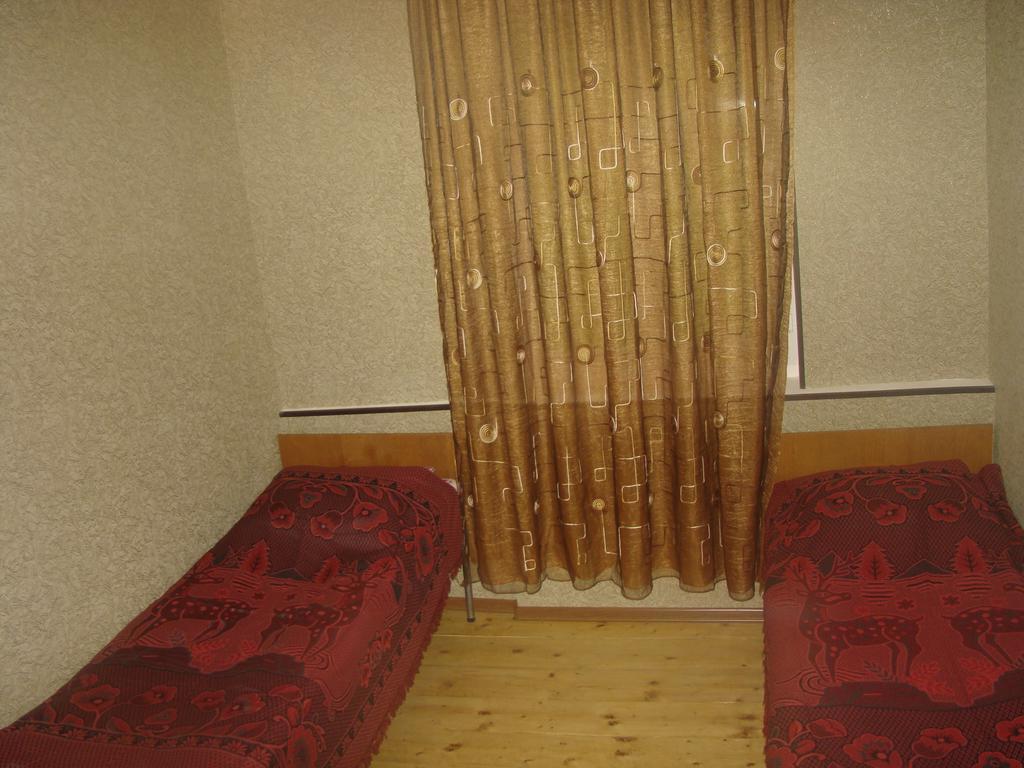 Guest House Tavaduri Mestia Bagian luar foto