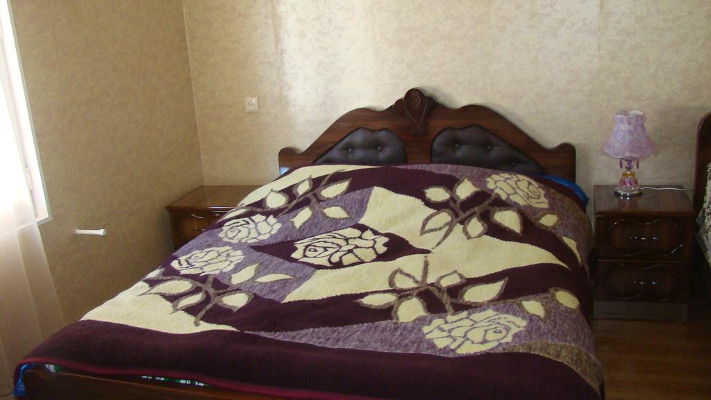 Guest House Tavaduri Mestia Bagian luar foto